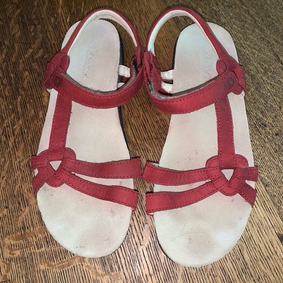 teva red leather sandals